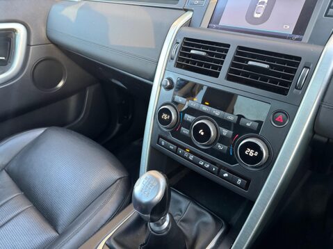Land Rover Discovery Sport TD4 HSE 21
