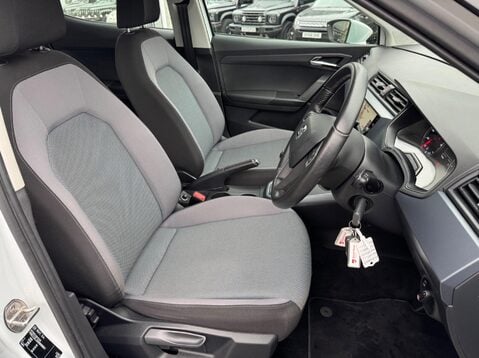 SEAT Arona TSI SE TECHNOLOGY 10