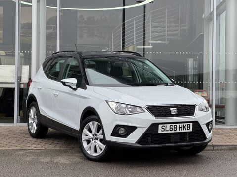 SEAT Arona TSI SE TECHNOLOGY 2