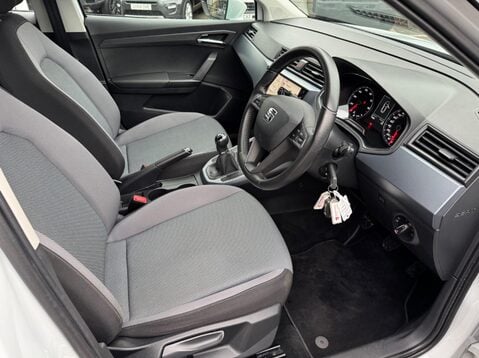 SEAT Arona TSI SE TECHNOLOGY 9
