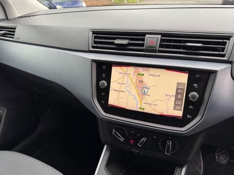 SEAT Arona TSI SE TECHNOLOGY 16