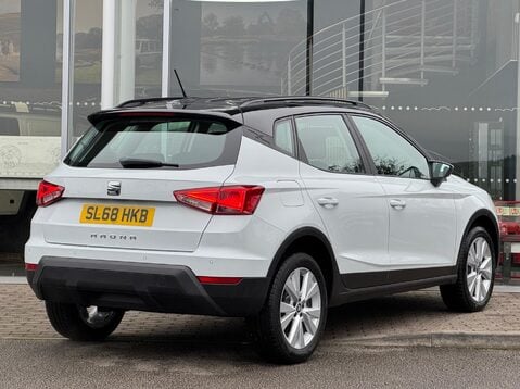 SEAT Arona TSI SE TECHNOLOGY 7