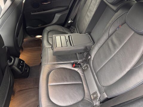 BMW 2 Series 220I M SPORT ACTIVE TOURER 44