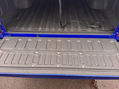 Toyota Hilux INVINCIBLE X 4WD D-4D DCB 67