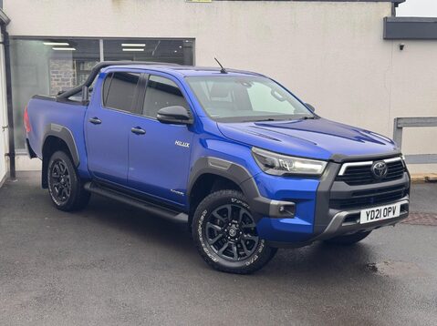 Toyota Hilux INVINCIBLE X 4WD D-4D DCB 9