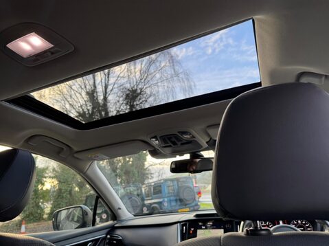 Subaru Outback TOURING 18