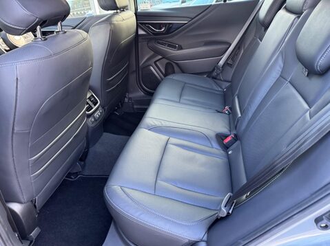 Subaru Outback TOURING 46