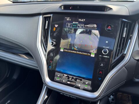 Subaru Outback TOURING 24