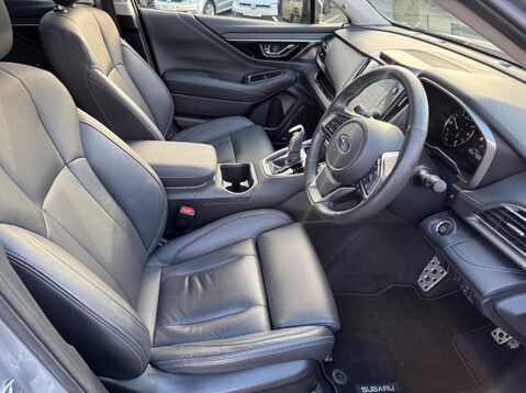 Subaru Outback TOURING 13