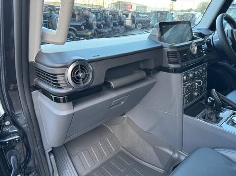 Ineos Grenadier FIELDMASTER EDITION 32