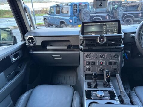 Ineos Grenadier FIELDMASTER EDITION 41