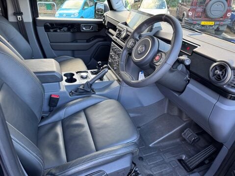 Ineos Grenadier FIELDMASTER EDITION 13