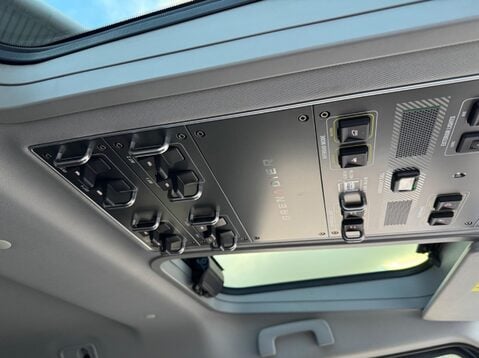 Ineos Grenadier FIELDMASTER EDITION 23