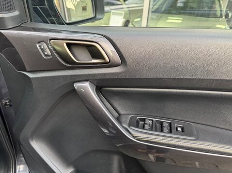 Ford Ranger WILDTRAK ECOBLUE 38