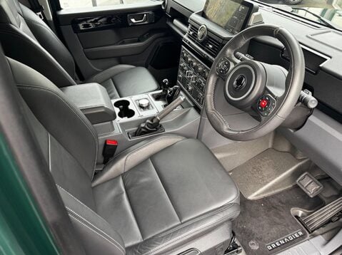 Ineos Grenadier FIELDMASTER EDITION 60