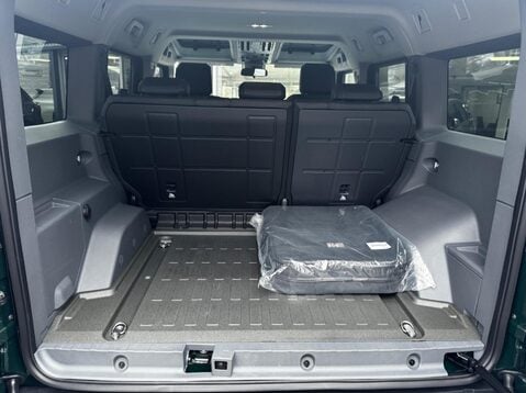 Ineos Grenadier FIELDMASTER EDITION 28