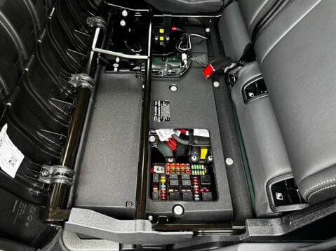 Ineos Grenadier FIELDMASTER EDITION 46