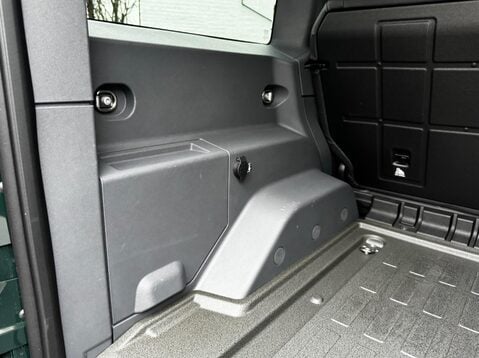 Ineos Grenadier FIELDMASTER EDITION 31