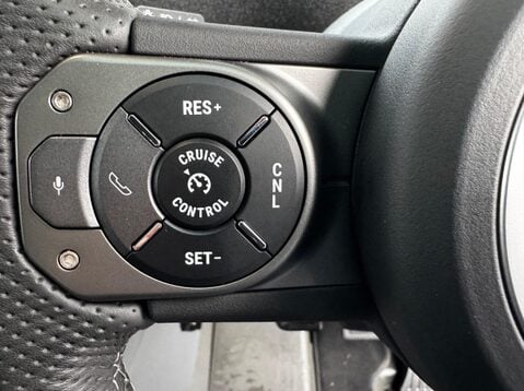 Ineos Grenadier FIELDMASTER EDITION 62