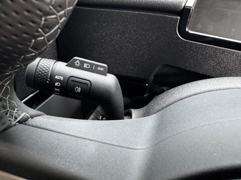 Ineos Grenadier FIELDMASTER EDITION 65