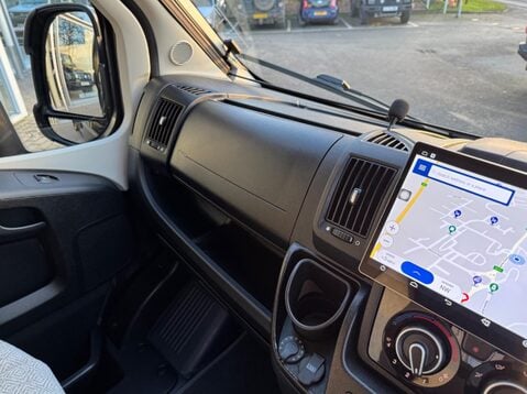 Auto-Trail V-Line 635 35 C/C MULTIJET II 66