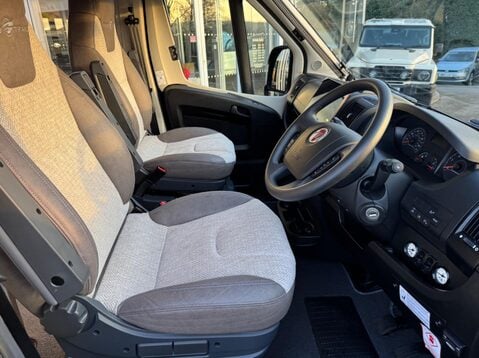 Auto-Trail V-Line 635 35 C/C MULTIJET II 12