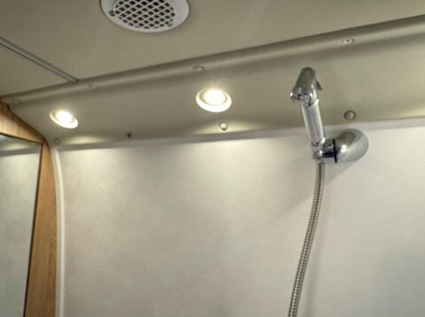 Auto-Trail V-Line 635 35 C/C MULTIJET II 25