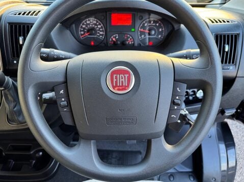 Auto-Trail V-Line 635 35 C/C MULTIJET II 69