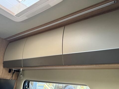 Auto-Trail V-Line 635 35 C/C MULTIJET II 34