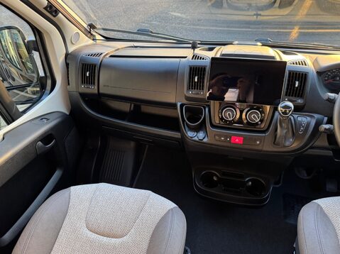 Auto-Trail V-Line 635 35 C/C MULTIJET II 51