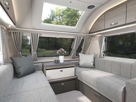 2025 Swift Sprite Grande 5