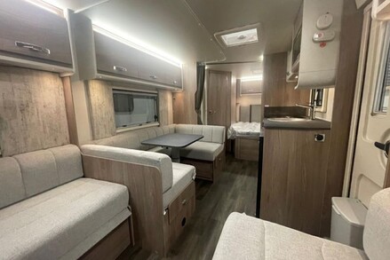 Swift Mayflower 830 2024 Swift Mayflower 830 - DEMO SALE 14