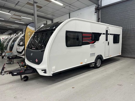 Swift Eccles 590 2016 Sterling Eccles 590