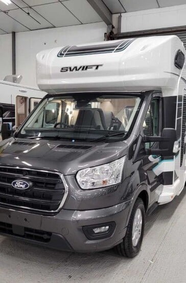 Swift Voyager 485 Swift Voyager 485 Automatic 3