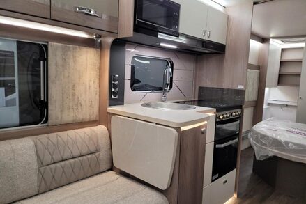 Swift Challenger Grande 2025 Swift Challenger 580 Grande Exclusive 9