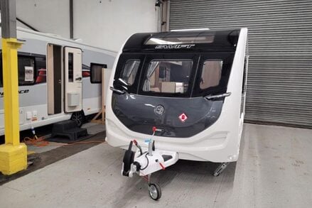Swift Challenger 480 Swift Challenger Exclusive 480 2024 Model 3