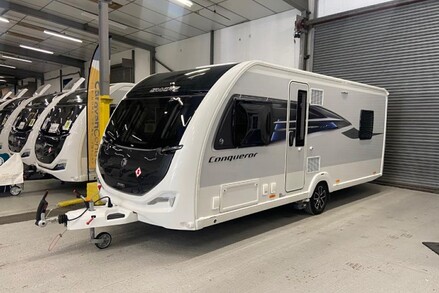 Swift Conqueror 560 2023 Swift Conqueror 560 model 1