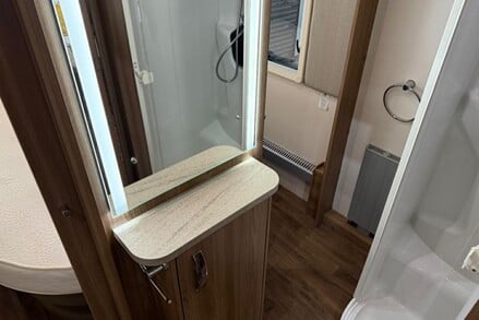 Swift Fairway 19