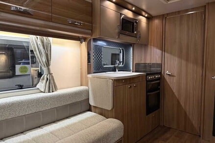 Swift Fairway 13
