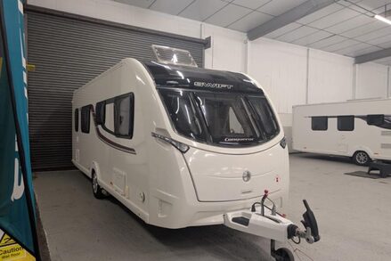 Swift Conqueror 565 2017 Swift Conqueror 565 6
