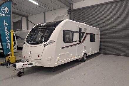 Swift Conqueror 565 2017 Swift Conqueror 565 1
