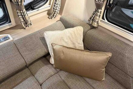 Sterling Eccles 2017 Sterling Eccles 635 4