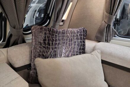Swift Elegance 2019 Swift Elegance Grande 635 8