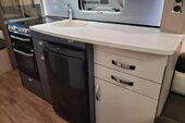 Swift Celebration 635 6 Berth Double Dinette 12
