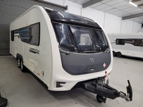 Swift Celebration 635 6 Berth Double Dinette 2