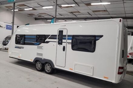 Swift Celebration 635 6 Berth Double Dinette 6