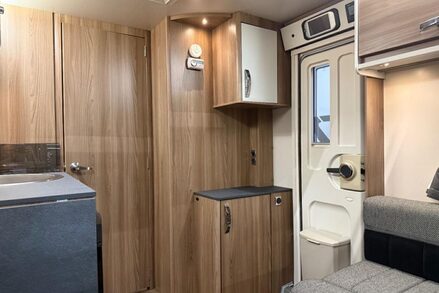 Swift Mayflower 560 Swift Mayflower 560 2021 10