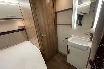 Swift Coastline 2019 Swift Coastline A4 Based on Sprite Alpine 4 18