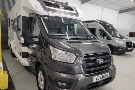 Swift Voyager 594 Swift Voyager 594 Auto 6