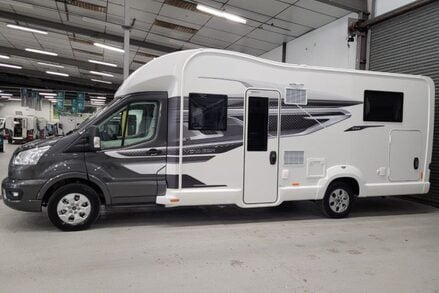Swift Voyager 594 Swift Voyager 594 Auto 4